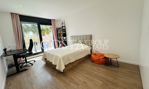 Herverkoop - Villa -
Orihuela Costa - Las Colinas Golf