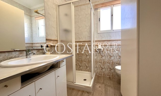 Odsprzedaż - Willa -
San Miguel de Salinas - San Miguel de Salinas Centro