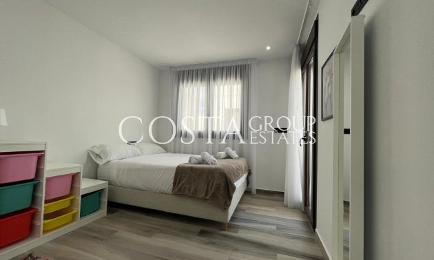 Herverkoop - Villa -
Orihuela Costa - Los Balcones