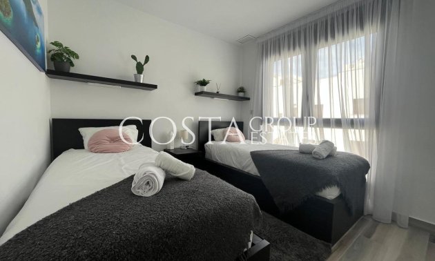 Herverkoop - Villa -
Orihuela Costa - Los Balcones