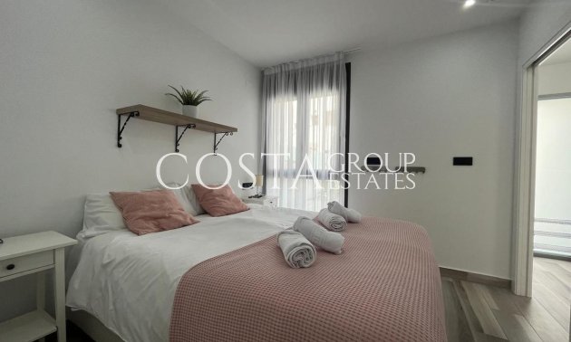 Herverkoop - Villa -
Orihuela Costa - Los Balcones