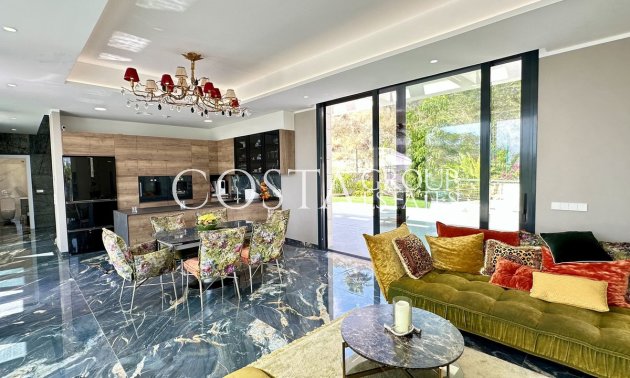 Herverkoop - Villa -
Orihuela Costa - Las Colinas Golf