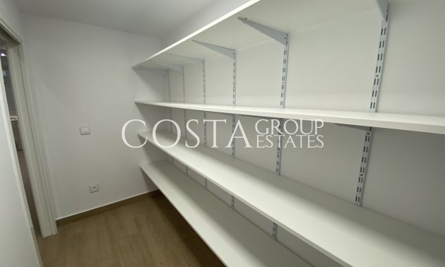 Herverkoop - Villa -
Orihuela Costa - Dehesa de Campoamor