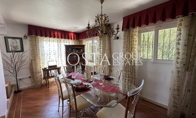 Herverkoop - Villa -
Orihuela Costa - Villamartin