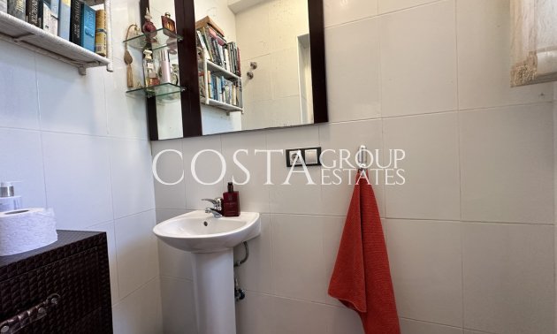 Herverkoop - Villa -
Orihuela Costa - Villamartin