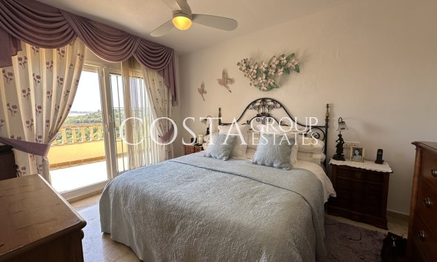 Herverkoop - Villa -
Orihuela Costa - Villamartin