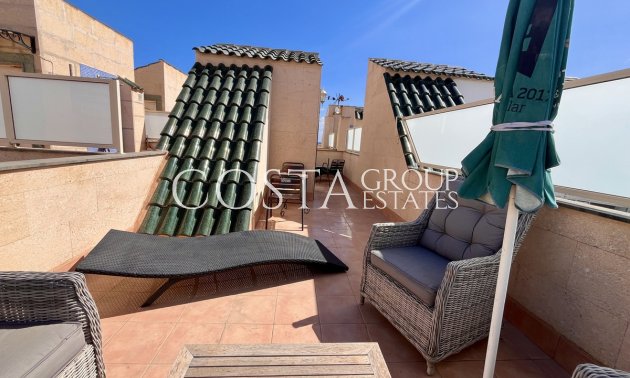 Odsprzedaż - Dom -
Torrevieja - La Mata