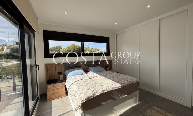 Herverkoop - Villa -
Orihuela Costa - Villamartin