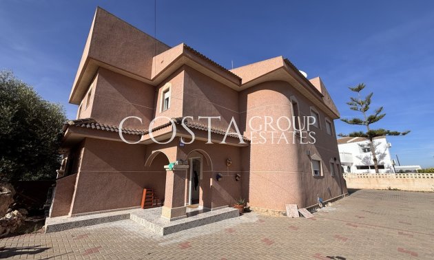 Wiederverkauf - Villa -
Benijofar