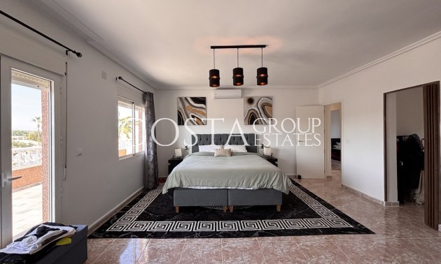 Wiederverkauf - Villa -
Benijofar