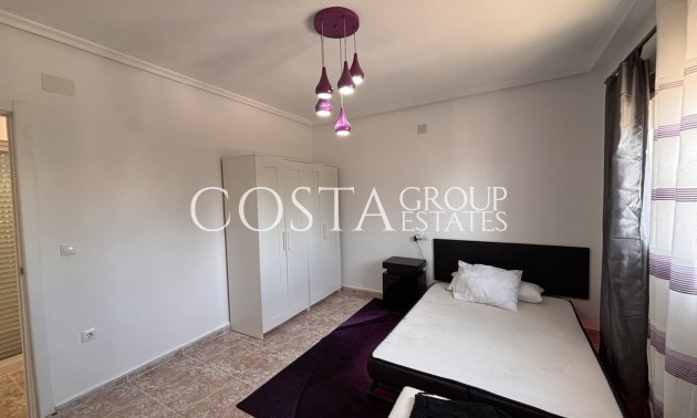 Wiederverkauf - Villa -
Benijofar