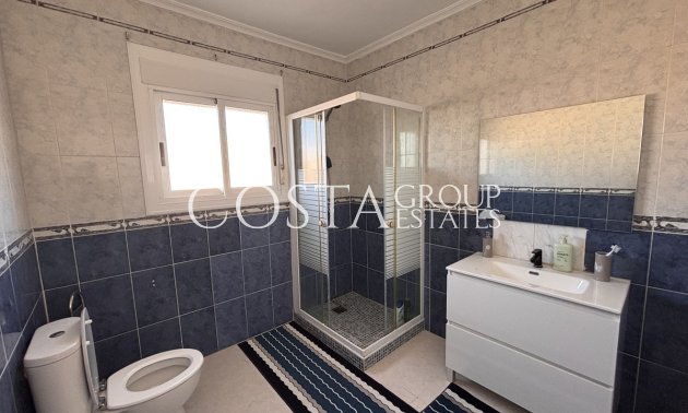 Wiederverkauf - Villa -
Benijofar