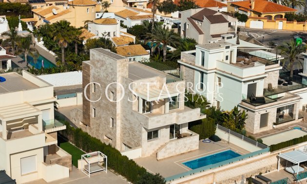 Herverkoop - Villa -
Orihuela Costa - La Zenia