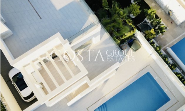 Herverkoop - Villa -
Orihuela Costa - La Zenia