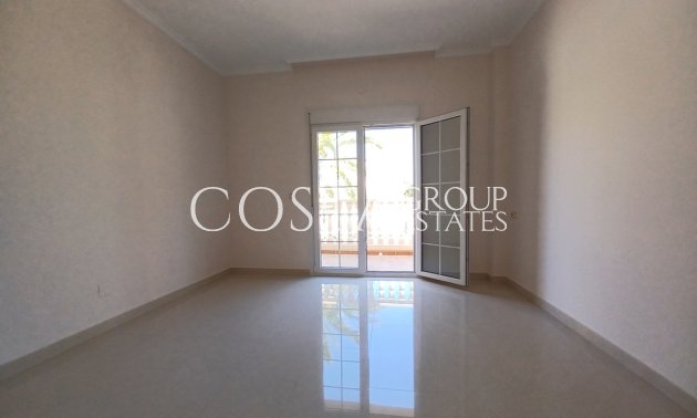 Herverkoop - Villa -
Orihuela Costa - Cabo Roig