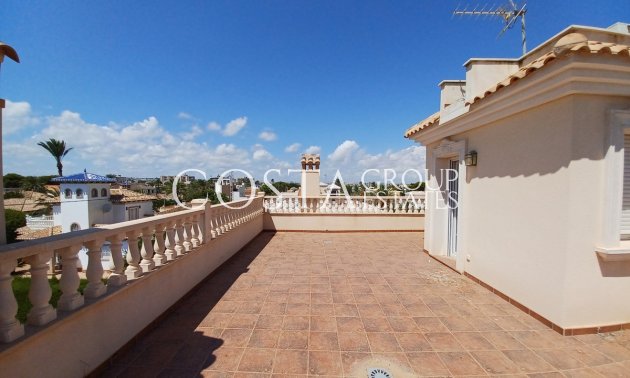 Herverkoop - Villa -
Orihuela Costa - Cabo Roig