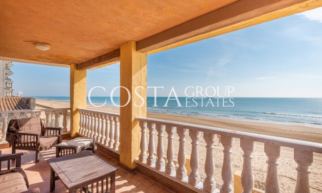 Revente - Villa -
Guardamar del Segura - Guardamar del Segura Centro