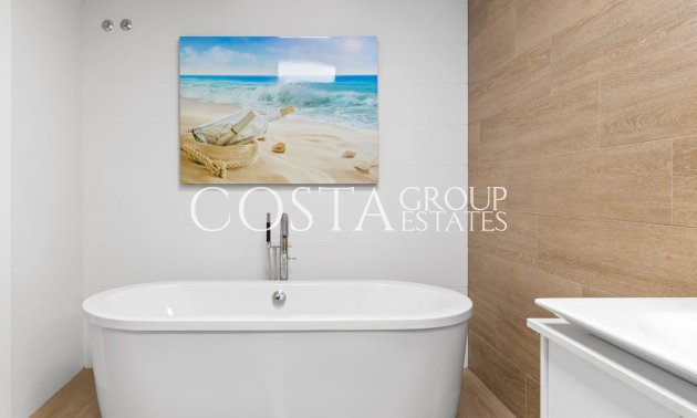 Odsprzedaż - Willa -
San Miguel de Salinas - San Miguel de Salinas Centro