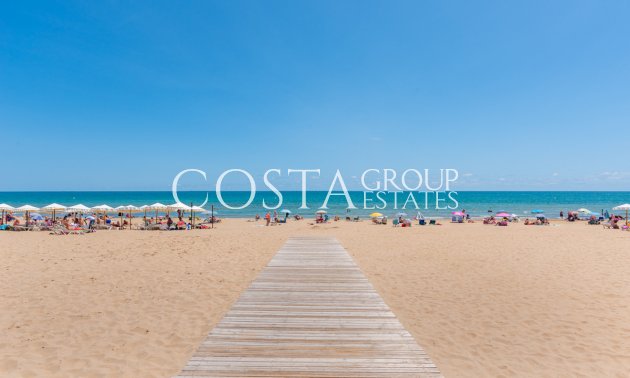 Wiederverkauf - House -
Guardamar del Segura - Guardamar del Segura Centro