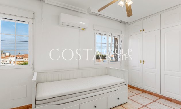 Wiederverkauf - House -
Torrevieja