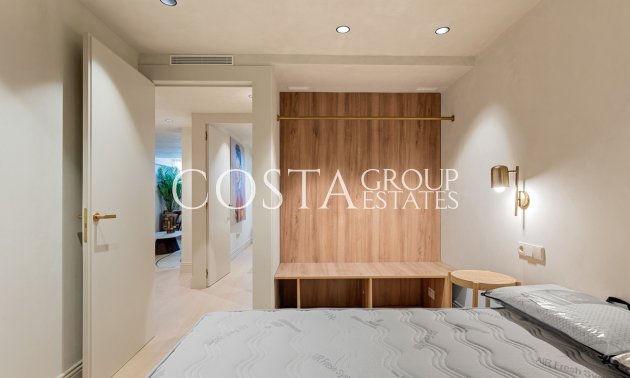 Revente - Apartments -
Alicante - Alicante Centro