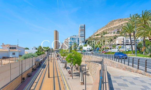Revente - Apartments -
Alicante - Alicante Centro