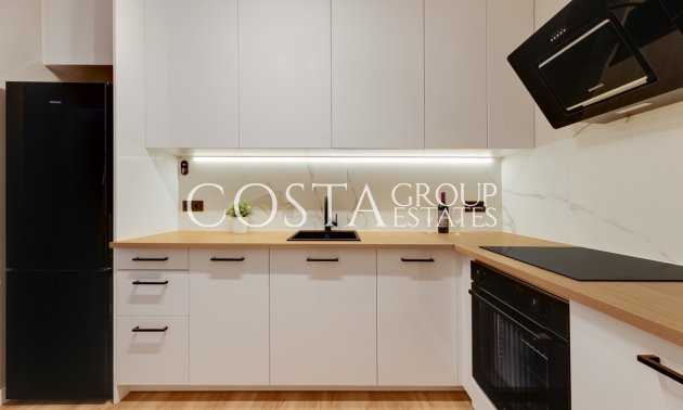 Herverkoop - Huis -
Orihuela Costa