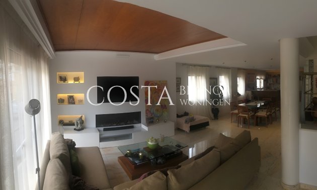 Herverkoop - Villa -
Jávea - Balcon al Mar