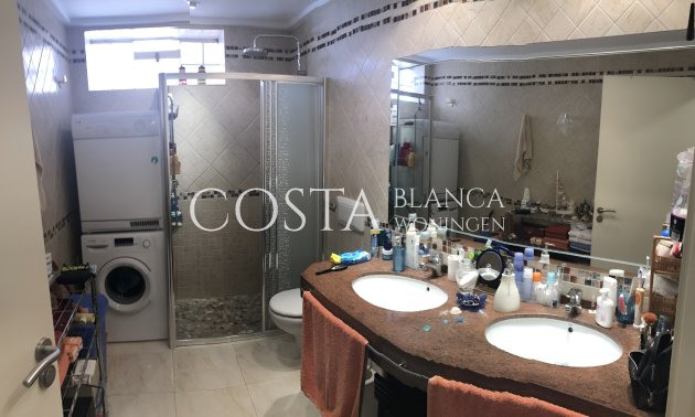 Herverkoop - Villa -
Jávea - Balcon al Mar