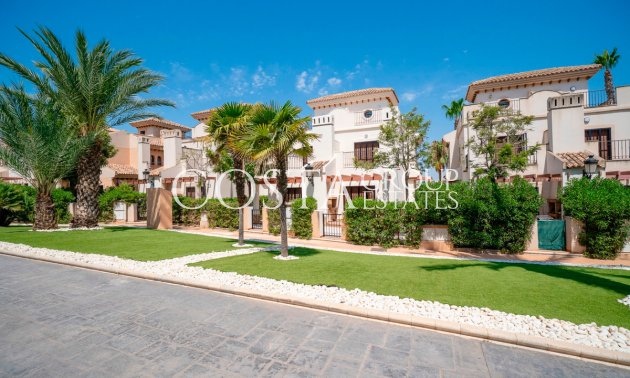 Herverkoop - Huis -
Algorfa