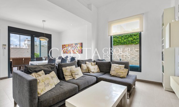 Herverkoop - Villa -
Rojales - Rojales Centro