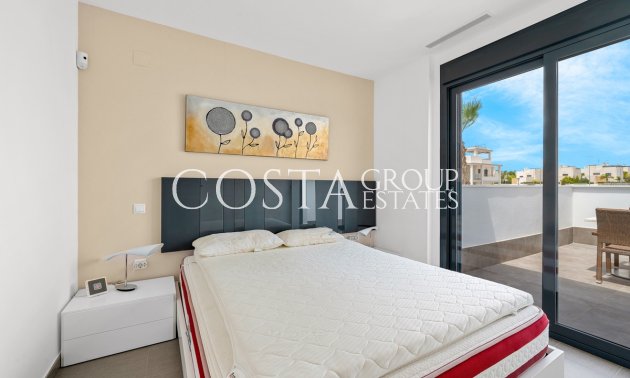 Herverkoop - Villa -
Rojales - Rojales Centro