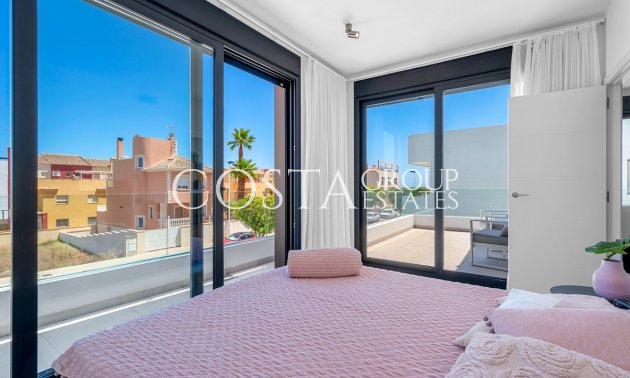 Revente - Villa -
Guardamar del Segura - Guardamar del Segura Centro