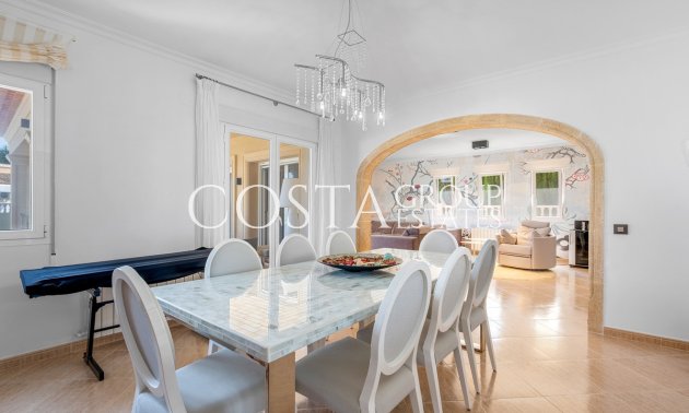 Odsprzedaż - Willa -
Benissa - Benissa Centro