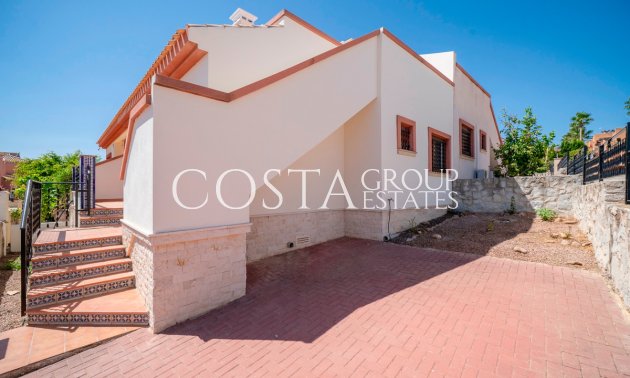 Wiederverkauf - House -
San Miguel de Salinas - San Miguel