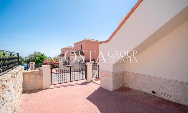 Wiederverkauf - House -
San Miguel de Salinas - San Miguel