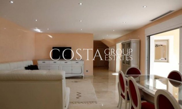 Wiederverkauf - Villa -
Alicante - Alicante Centro