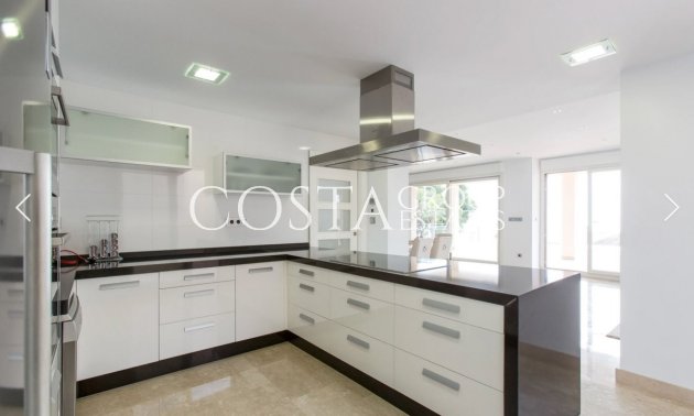 Wiederverkauf - Villa -
Teulada - Moraira