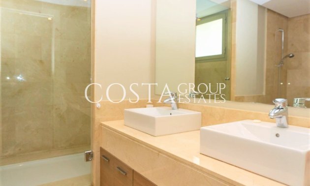 Herverkoop - Villa -
Orihuela Costa - Las Colinas Golf