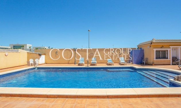 Wiederverkauf - Villa -
Orihuela Costa - Los Balcones