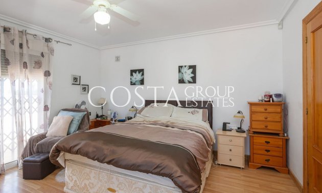 Wiederverkauf - Villa -
Orihuela Costa - Los Balcones