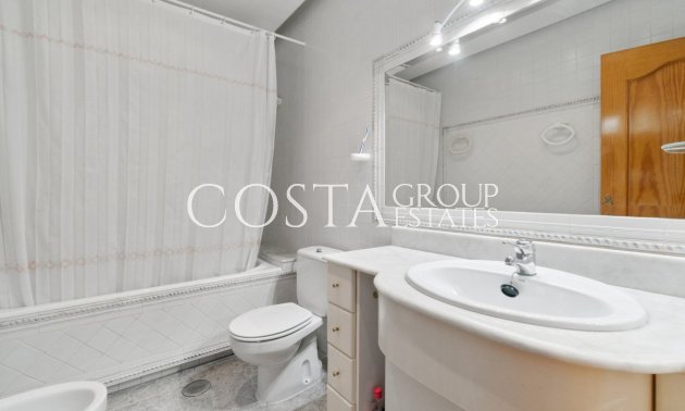 Odsprzedaż - Willa -
Torrevieja - La Veleta