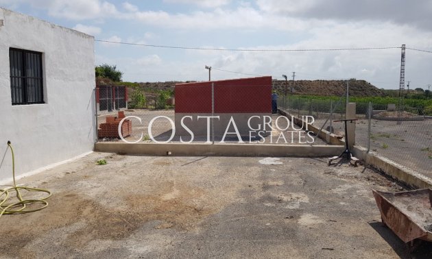 Resale - Villa -
Los Montesinos - Los Montesinos Centro