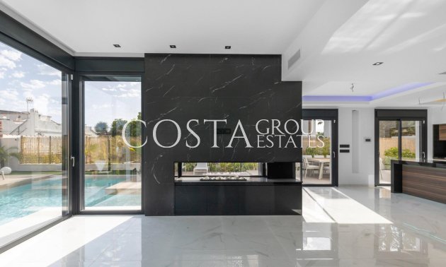 Wiederverkauf - Villa -
Torrevieja