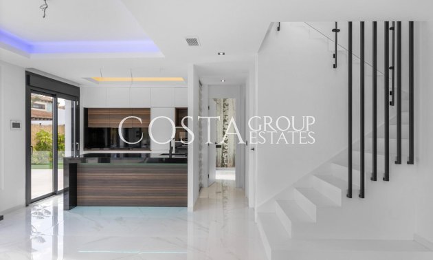 Wiederverkauf - Villa -
Torrevieja