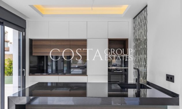 Wiederverkauf - Villa -
Torrevieja