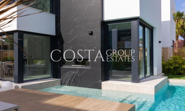 Wiederverkauf - Villa -
Torrevieja