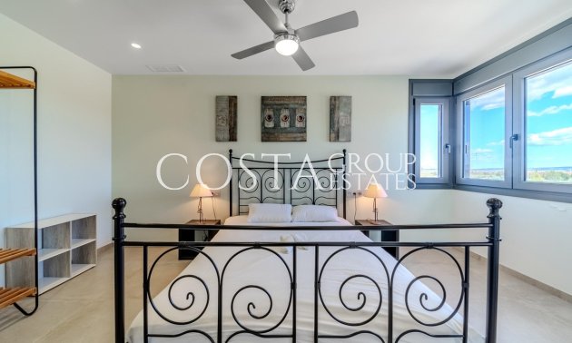 Herverkoop - Villa -
San Fulgencio - La Marina