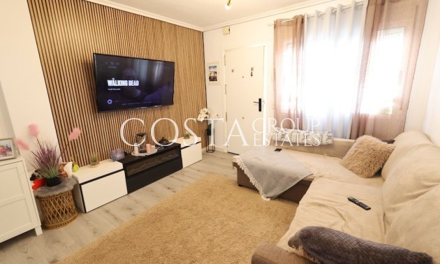 Resale - Apartments -
Pilar de la Horadada - Torre De La Horadada