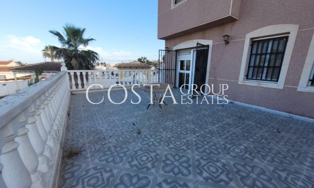 Herverkoop - Villa -
Rojales - Quesada